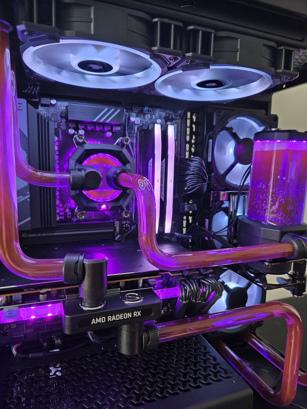 Amethyst build detail, GPU block and reservoir